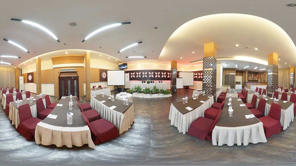 Hotel Aerotel Smile Losari 3*
